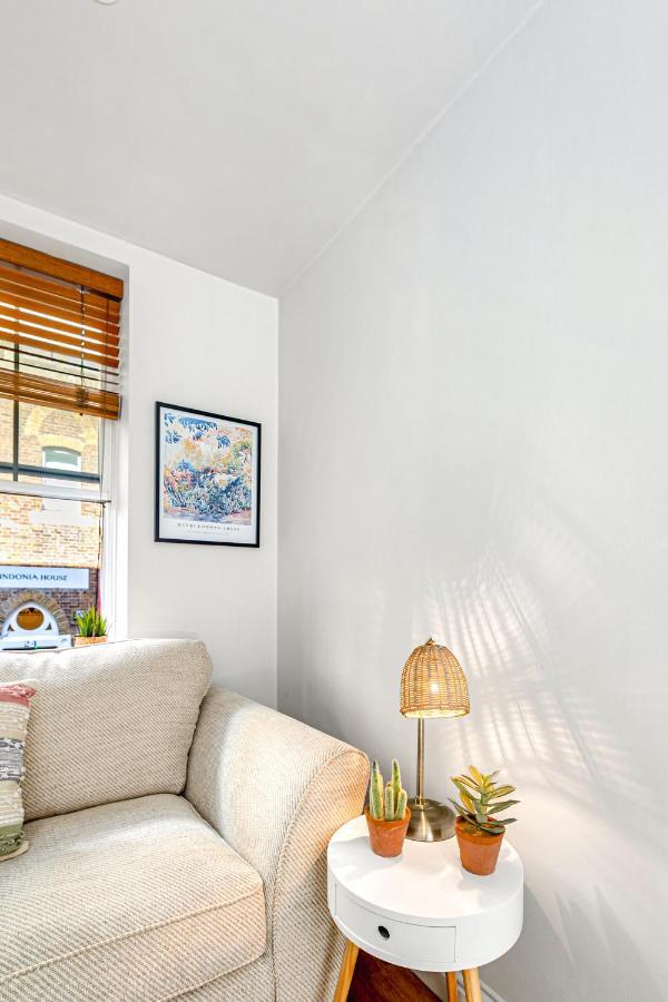 Charming Studio Flat Close To Holborn Station London Exteriör bild